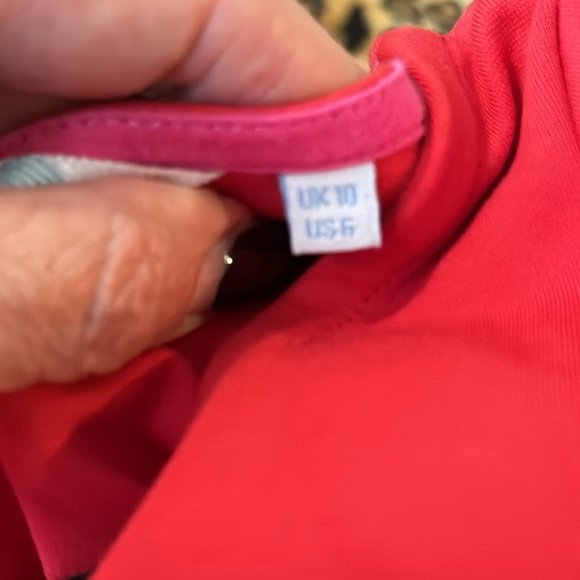 Boden Deep Red V-Neck Bodycon Top w/ Bracelet Length Sleeves - Picture 8 of 9